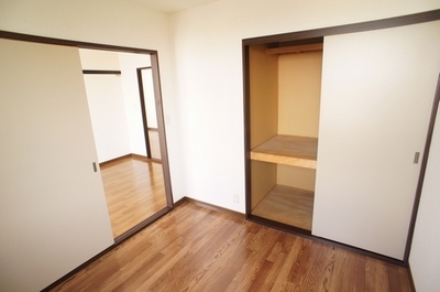 Living and room. Storage also contains plenty there is a depth