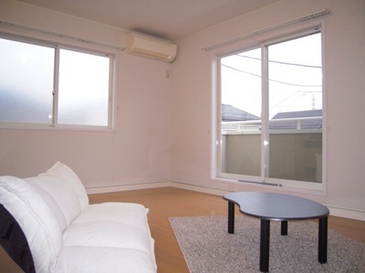 Living and room.  ※ Furniture is your delivery since the removal.