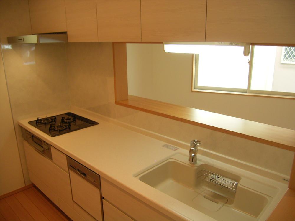 Kitchen. Local (12 May 2013) Shooting