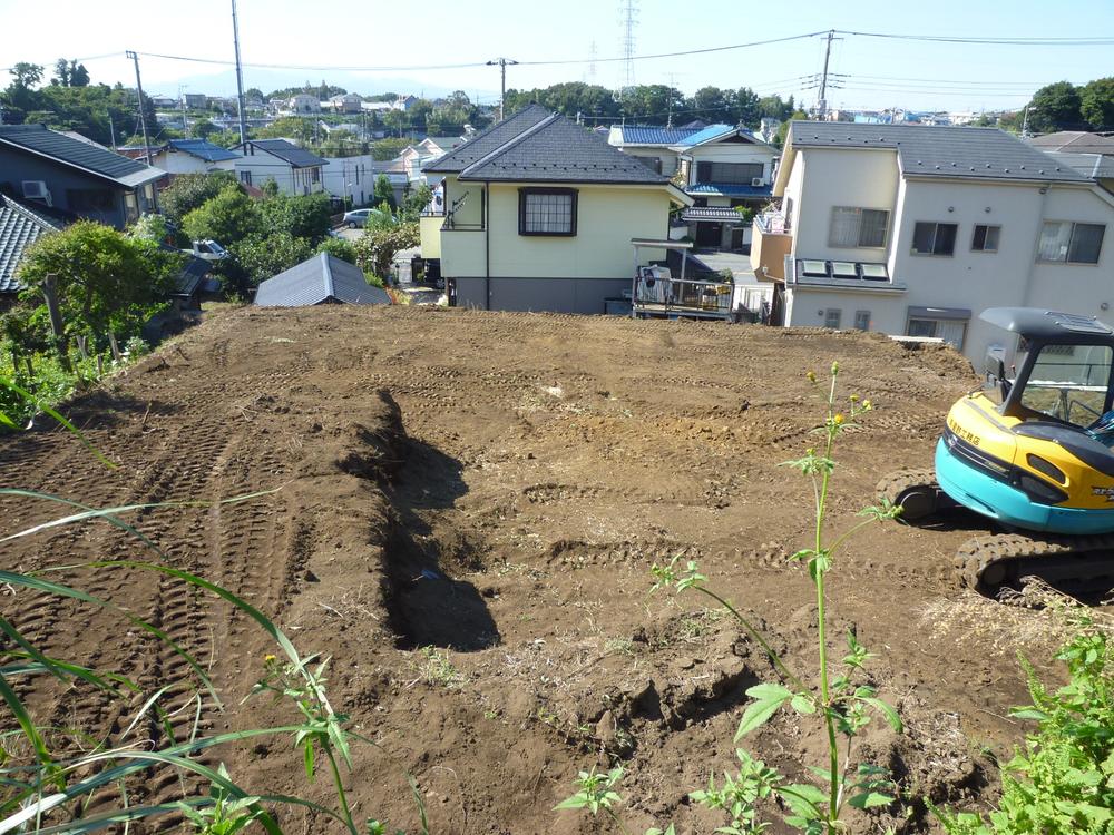 Local appearance photo. Local (10 May 2013) Shooting