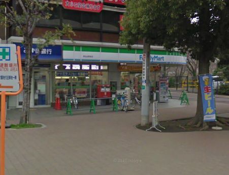 Convenience store. 135m to Family Mart (convenience store)