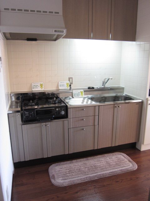 Kitchen. With moving services!