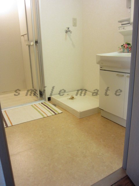 Washroom. ~ Local meeting, please consult ~