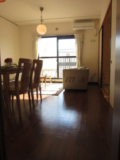 Living and room. Our if brokerage fees!