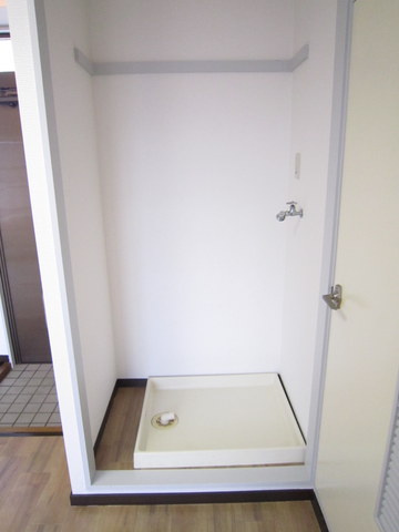 Other. Washing machine in the room