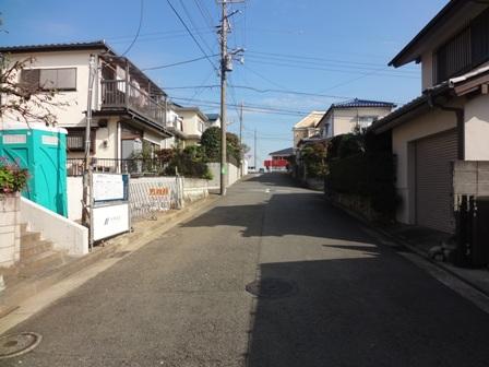 Local photos, including front road. Local (11 May 2013) Shooting