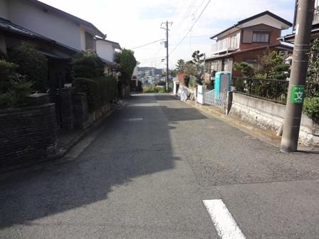 Local photos, including front road. Local (11 May 2013) Shooting