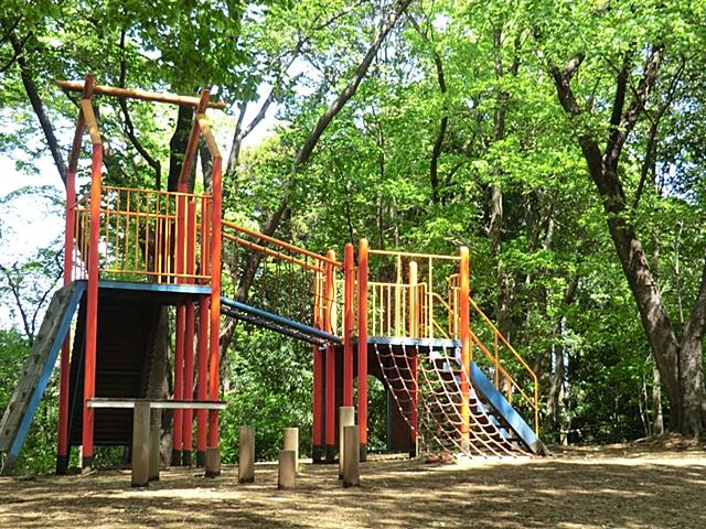 park. 600m to the forest park of Shinbashi Tenjin