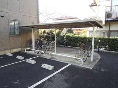Other common areas. ☆ Bicycle-parking space ☆