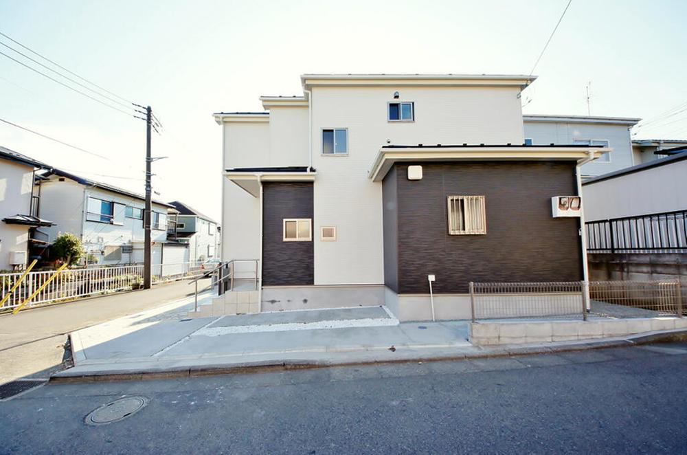 Local appearance photo. local