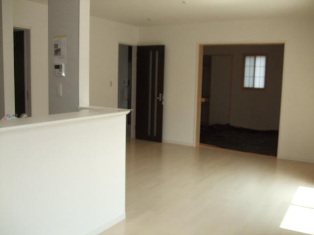 Living. Local (September 2013) Shooting