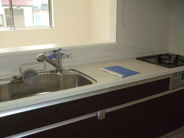 Kitchen. Local (September 2013) Shooting