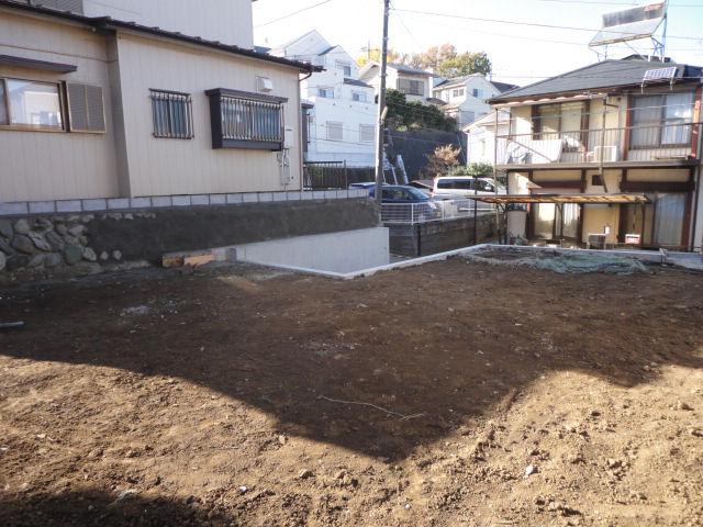 Local appearance photo. Local (11 May 2013) Shooting