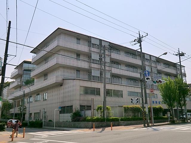 Hospital. 1500m to international goodwill General Hospital