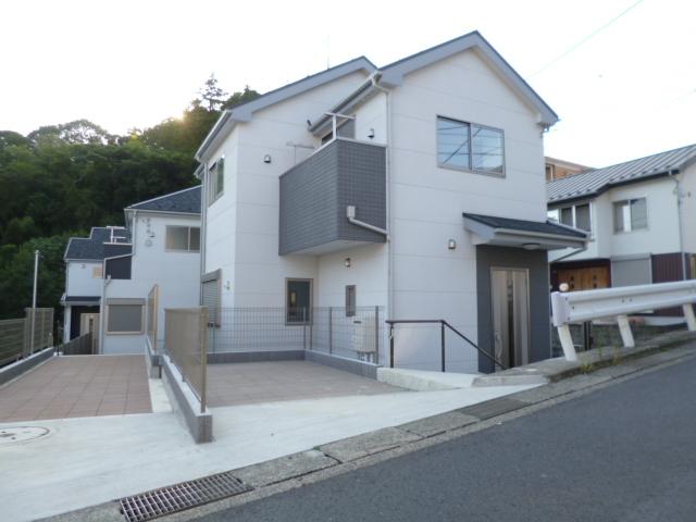 Local appearance photo. 1 Building site (October 2013) Shooting