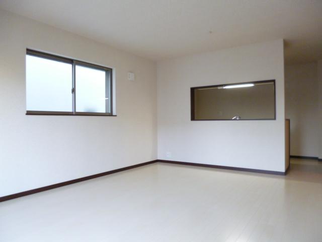 Living. Building 2 Living