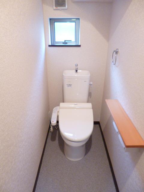 Toilet. Building 2 toilet