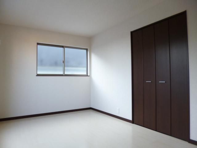 Non-living room. Building 2 Western-style