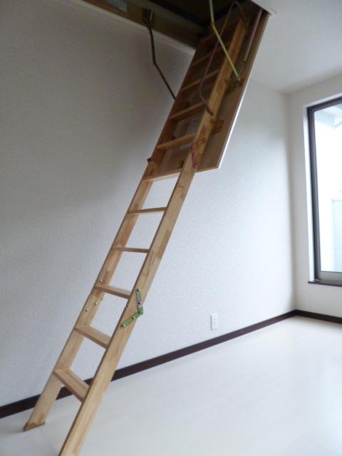 Receipt. Building 3 attic storage