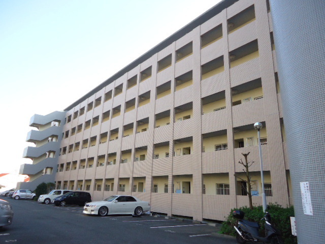 Building appearance. key money ・ No security deposit! Fully equipped