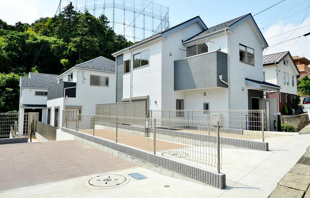 Local appearance photo