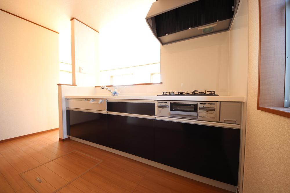 Same specifications photo (kitchen). Same specifications