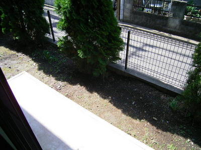 View. There is also a little garden on the south side