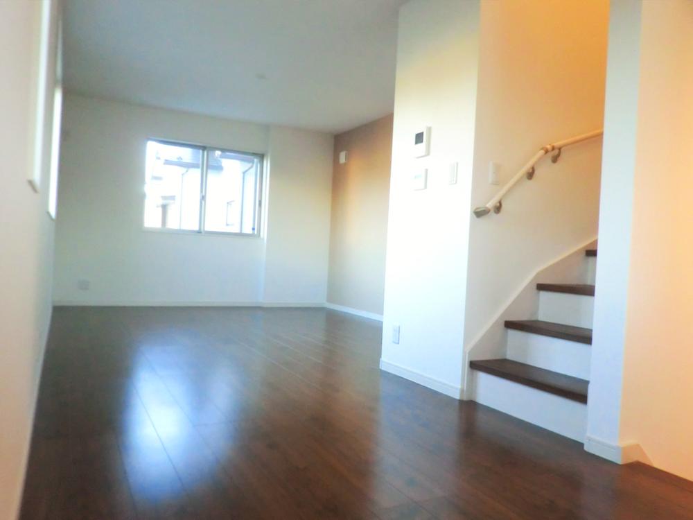 Living.  [living ・ Dining November shooting] Space of open-minded 17 Pledge conversation of family bouncy