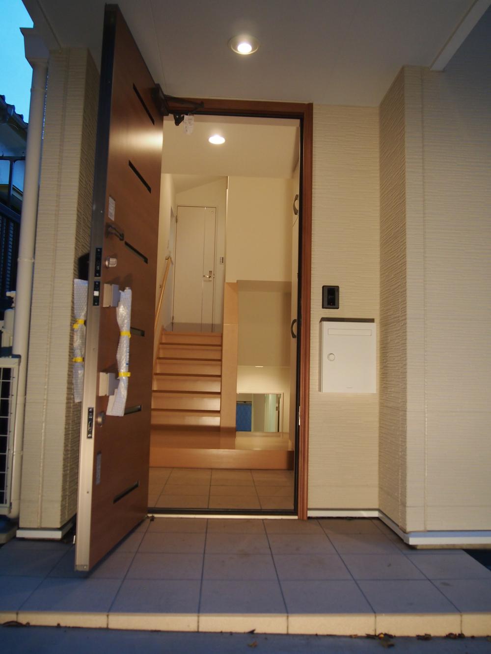 Entrance. Ahead of the entrance hall is the step floor