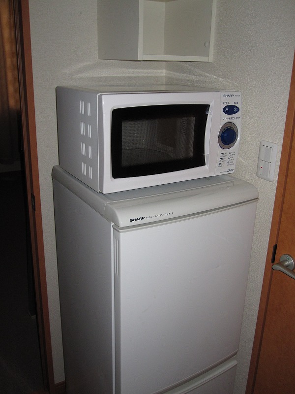 Other Equipment. microwave ・ refrigerator