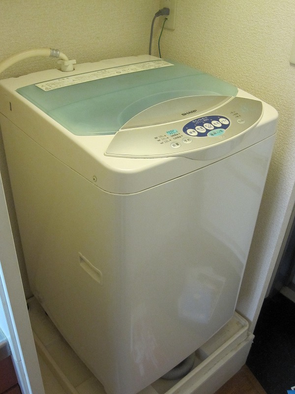 Other Equipment. Fully automatic washing machine