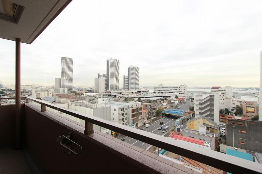 Balcony. Local (12 May 2013) Shooting