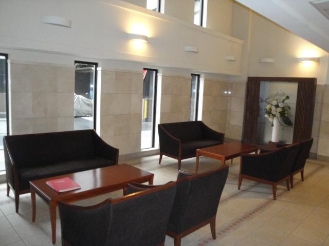 Entrance. Common areas