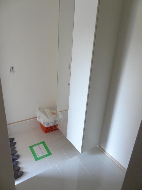 Entrance. Local shooting