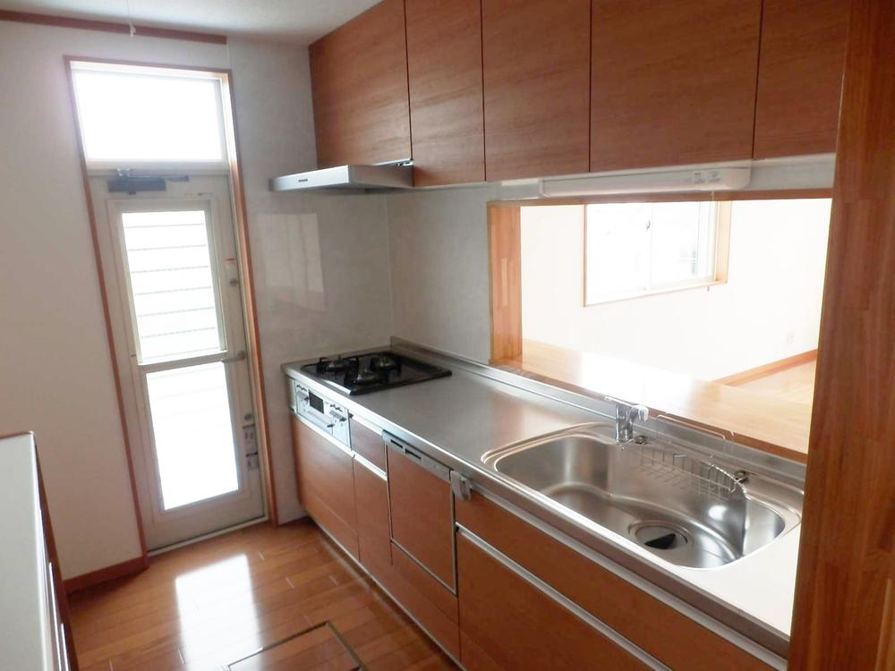 Same specifications photo (kitchen). It is a popular face-to-face kitchen! With happy tableware washing dryer! Cooking space is also widely, It is excellent usability! (The company specification example)