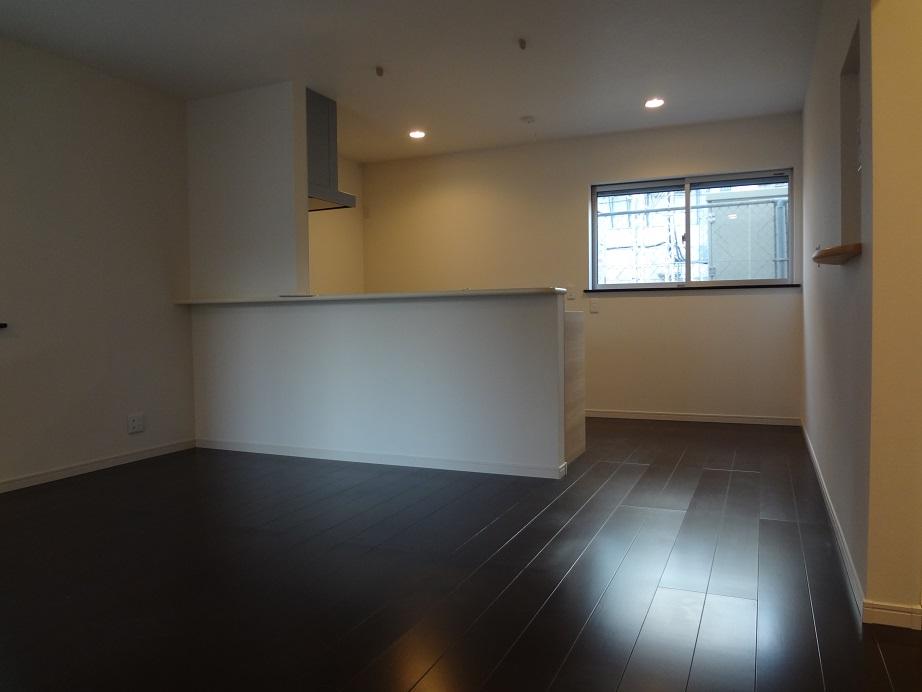 Living. Building A Indoor (12 May 2013) Shooting