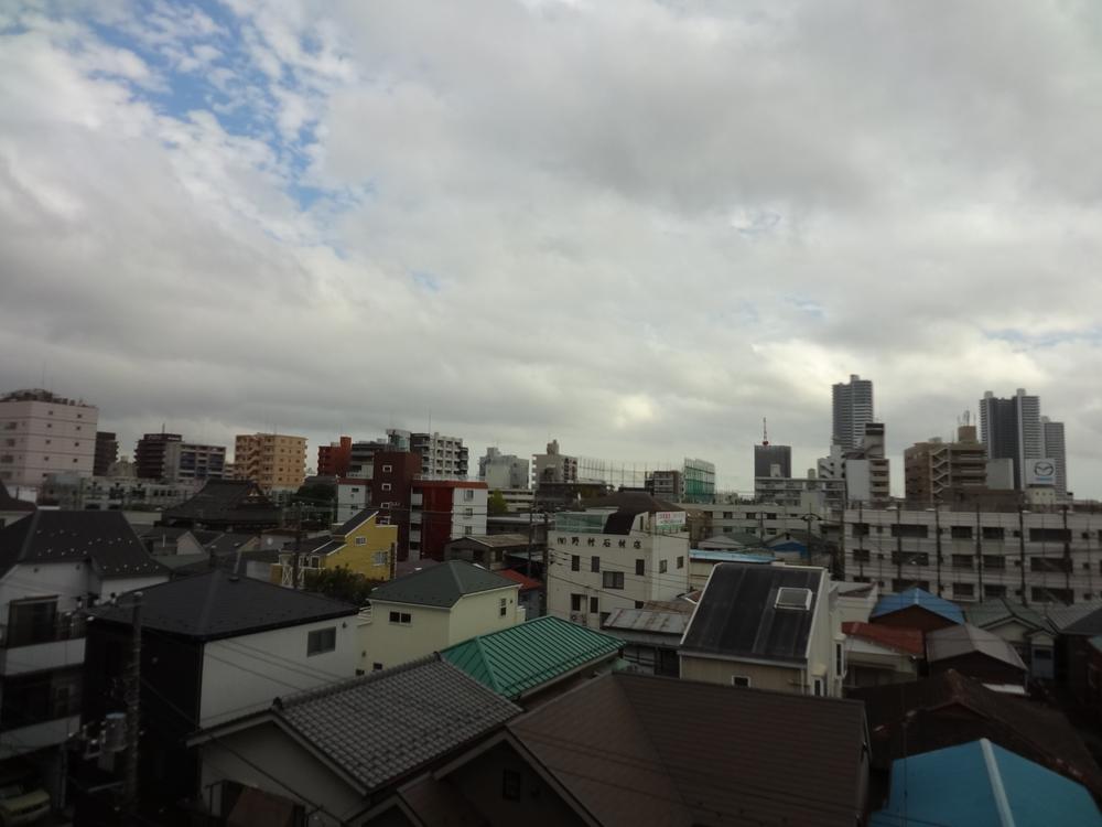 View photos from the dwelling unit