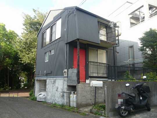 Local land photo. The property southwest side