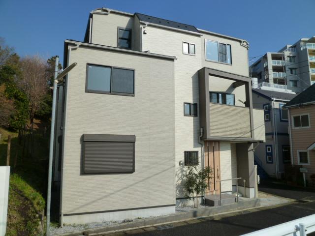 Local appearance photo