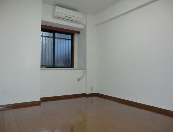 Non-living room