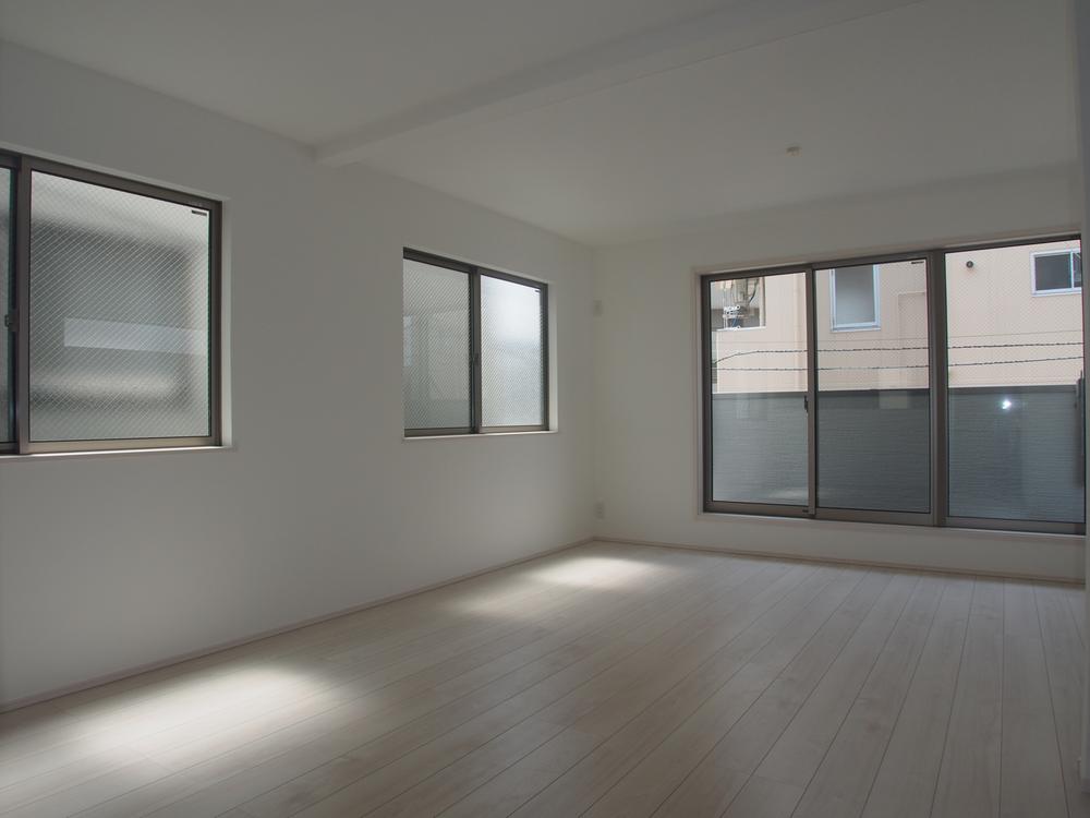 Same specifications photos (living). The company construction cases