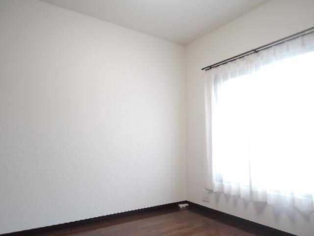 Non-living room