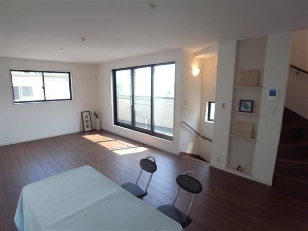 Living. Living 2013 / 07 shooting