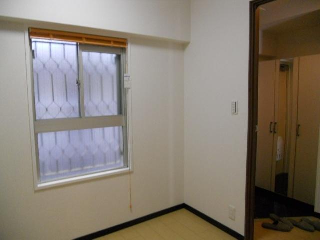 Non-living room