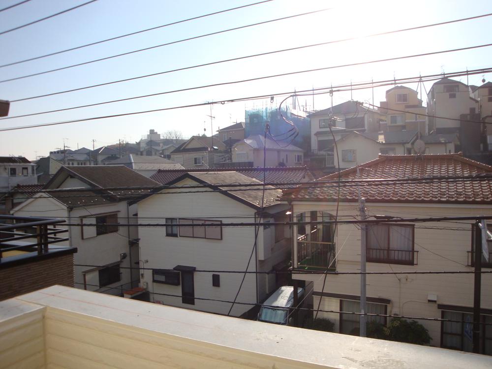 View photos from the dwelling unit. Local (December 1, 2013) Shooting