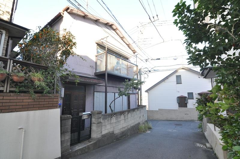 Local photos, including front road