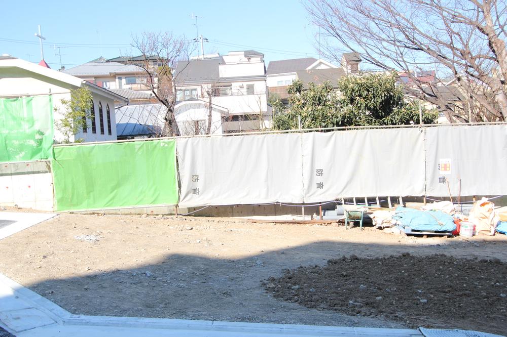 Local land photo. Local (03 May 2012) shooting