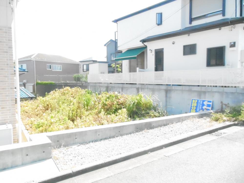 Local land photo. Yang per good for the south side adjacent land is low