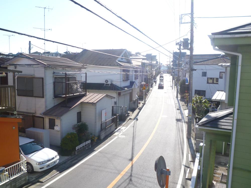 View photos from the dwelling unit. Local (December 13, 2013) Shooting