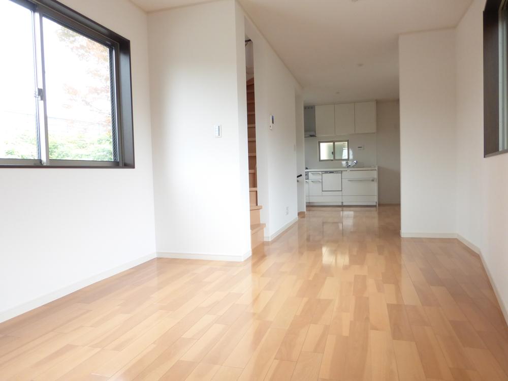 Living. Indoor (November 25, 2013) Shooting